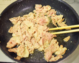 簡単♡薄切り豚とレタスのごま炒め♪作り方1写真