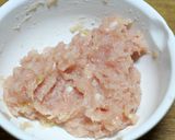 ズッキーニと鶏団子の中華春雨スープ作り方1写真