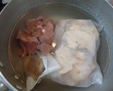 漢方医お勧め薬膳！生地土茯苓煮里脊作り方3写真