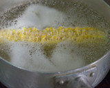 芯で取っただしで、とうもろこしご飯!作り方2写真