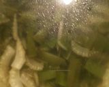 セロリと茎わかめの中華風スープ☆作り方2写真