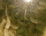 セロリと茎わかめの中華風スープ☆作り方2写真