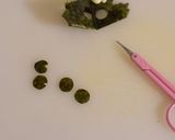 【キャラ弁】ロールパンのカエルサンド弁当作り方5写真