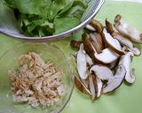 簡単！ツナと椎茸の胡麻中華炒め作り方1写真