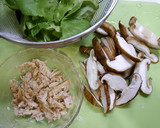 簡単！ツナと椎茸の胡麻中華炒め作り方1写真