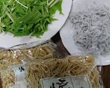 超簡単！大磯屋じゃこと水菜のゆかり焼そば作り方1写真