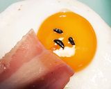 簡単☆ぐでたま〜なベーコンエッグマフィン作り方4写真