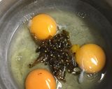 ゴーヤの佃煮を入れた卵焼き作り方1写真