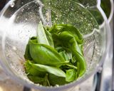 ベランダ菜園で食べ放題 バジルソース作り方4写真
