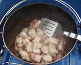 【簡単キャンプ飯】ポークビーンズ作り方2写真