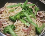イカとブロッコリーのバター焼うどん作り方6写真