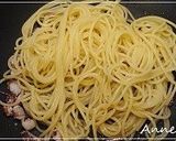 ☆するめいかのイカ墨ペペロンチーノ☆作り方3写真