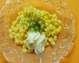 余ったワンタンの皮でコーンマヨ焼き☆作り方1写真