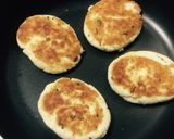 ゆる糖質オフ☆しらすとチーズのおからお焼作り方1写真
