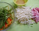 ヘルシー！エノキと肉野菜の味噌炒め作り方1写真