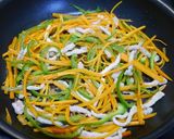 ヘルシー！エノキと肉野菜の味噌炒め作り方2写真