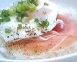 小粋なB級レシピ　★温玉ふるふる生ハム丼作り方7写真
