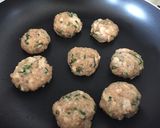 ほんのりライチ✿カラダサポート鶏つくね作り方4写真
