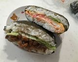 ◎ガッツリ!てりやきチキンのおにぎらず◎作り方11写真