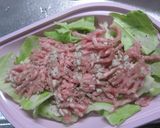 キャベツと豚ひき肉の梅昆布茶合え作り方1写真