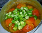 朝食♪かぼちゃとトマト オクラのお味噌汁作り方5写真