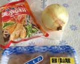 玉ねぎと白エビのかき揚げ〜(o˘◡˘o)作り方1写真