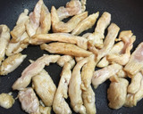 簡単♪鶏胸肉と細切り胡瓜のスタミナ炒め作り方4写真