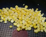 簡単！マヨバタコーンオムレツ作り方1写真