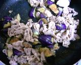 カリカリ豚と茄子☀スタミナゴマ味噌炒め作り方3写真