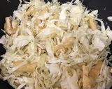 カンタン！キャベツと油揚げのみそ炒め♡作り方3写真