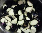 揚げなすと豚肉の甘辛煮作り方1写真
