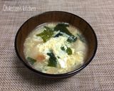 【 わかめと麩のかき玉汁 】作り方3写真