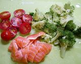 糖質オフ！銀鮭野菜のレモンオイル和え作り方1写真