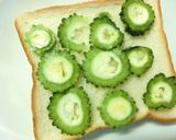 ゴーヤ×温泉卵のあっさり塩昆布和トースト作り方3写真