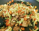 鶏肉とキャベツのカレー炒め作り方5写真