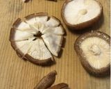 豆腐と生椎茸の味噌汁〜(o˘◡˘o)♡作り方5写真