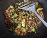 アボカドと鶏ひき肉のバター醤油炒め丼作り方6写真