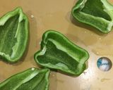 種が散らばらないピーマンの切り方作り方3写真