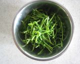 豆苗とキャベツの梅おかかサラダ作り方1写真