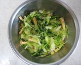 豆苗とキャベツの梅おかかサラダ作り方6写真