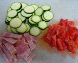 バル風✿夏野菜のチーズ&バジルソース焼き作り方1写真