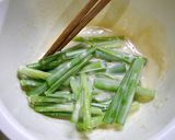 疲労回復！ニラの茎の天ぷら(チヂミ風味)作り方1写真