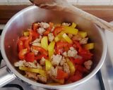 鶏ひき肉サルシッチャのチーズパスタ作り方3写真