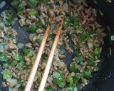 半熟目玉焼きのせガパオライス作り方5写真