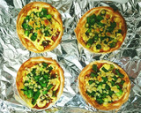 餃子の皮で簡単♪お好み焼き風ミニピザ♪作り方3写真