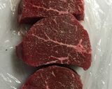 今日はご馳走♪ 牛肉のデミグラスソース煮作り方1写真