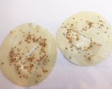 餃子の皮で作るおせんべい作り方2写真