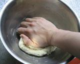 簡単おいしい♪手ごねで焼きカレーパン作り方3写真