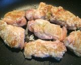 パリパリ鶏もも肉のわさびポン酢あえ♫作り方6写真