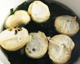 にゃんこと一緒に、お麸のワカメスープ作り方1写真
